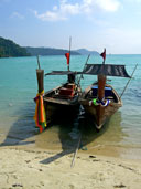 เรือหัวโทง หมู่บ้านมอแกน อุทยานแห่งชาติหมู่เกาะสุรินทร์